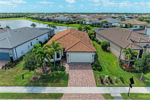 7412 Summerland Cv, BRADENTON, FL, 34202-3244 | Card Image