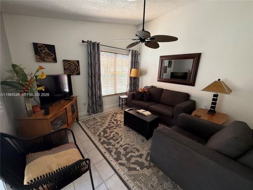609-609 Waterside Dr, Hypoluxo, FL, 33462-6179 | Card Image