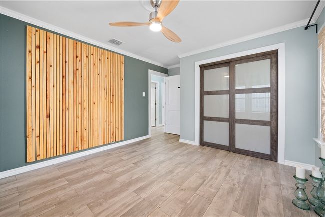 332 S Chiltipin St, House other with 2 bedrooms, 1 bathrooms and null parking in Sinton TX | Image 18