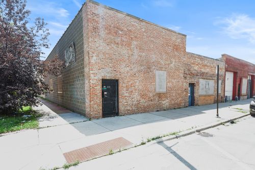 4101-03 W Lake St, Chicago, IL, 60624-1719 | Card Image