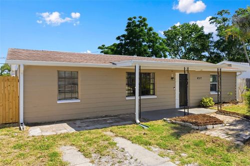 4327 Beacon Square Dr, HOLIDAY, FL, 34691-1749 | Card Image