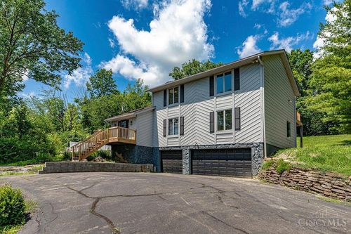 3060 Quercus Dr, Hamilton, OH, 45013-8806 | Card Image