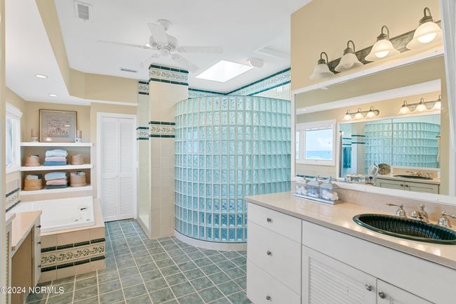 16 Brown Pelican Trl, House other with 4 bedrooms, 5 bathrooms and 3 parking in Bald Head Island NC | Image 31