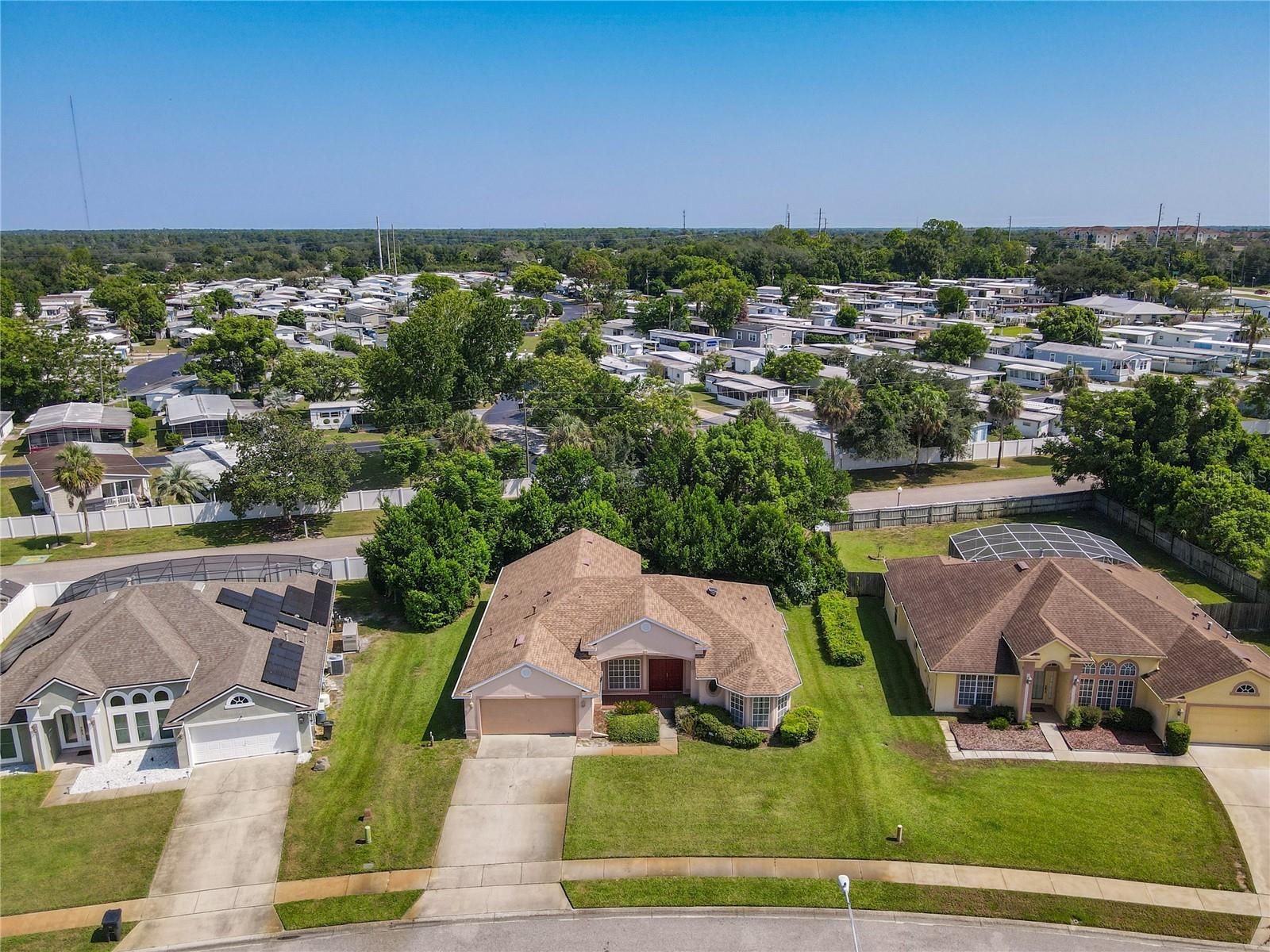 Residential in DEBARY 4