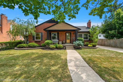 1635 Torry St, Birmingham, MI, 48009-7205 | Card Image