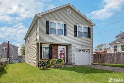 27 Marion St, Port Reading, NJ, 07064-1025 | Card Image