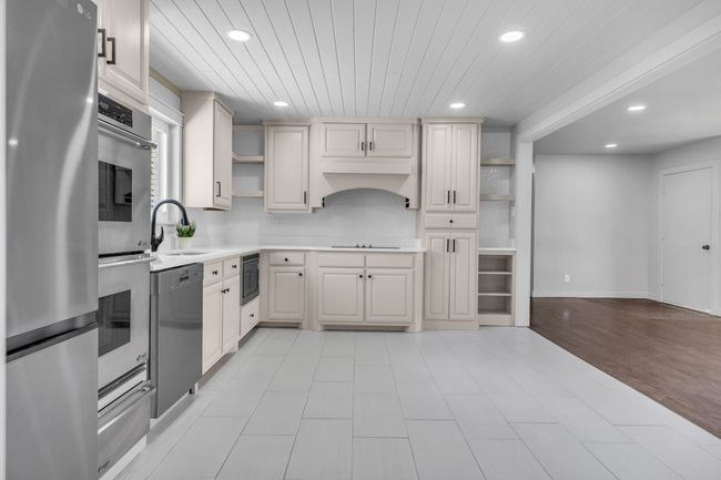 1147 Holders Cove Rd, House other with 4 bedrooms, 3 bathrooms and null parking in Winchester TN | Image 12