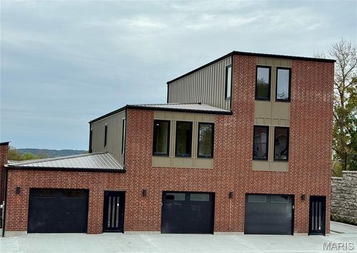 1017 River Bluff Dr, Washington, MO, 63090-3027 | Card Image