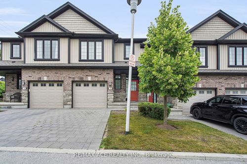 72-2235 Blackwater Rd, London, ON, N5X0L8 | Card Image