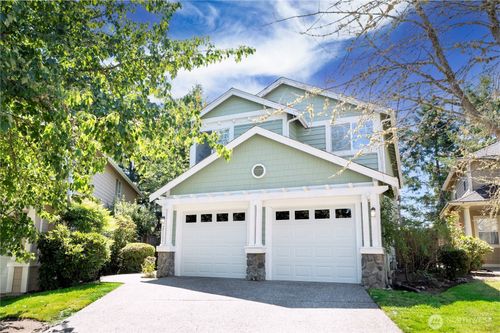 25133 Se 43rd Pl, Sammamish, WA, 98029-5802 | Card Image