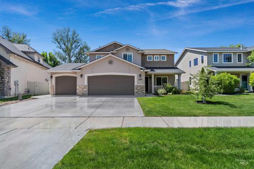 2819 Nw 11th Ave, Meridian, ID, 83646-6026 | Card Image