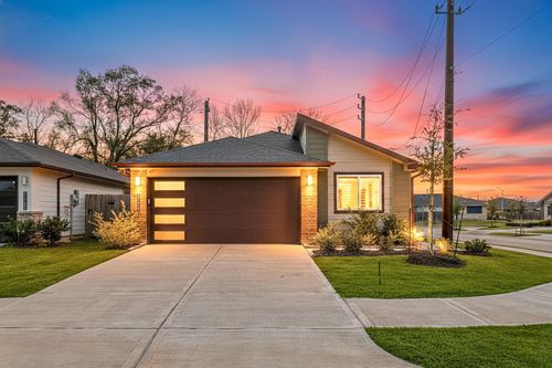 12902 Wempe Way, Houston, TX, 77047-2229 | Card Image