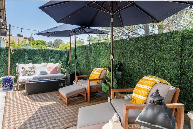 27705 Essex Pl, House other with 5 bedrooms, 3 bathrooms and 3 parking in Valencia CA | Image 44