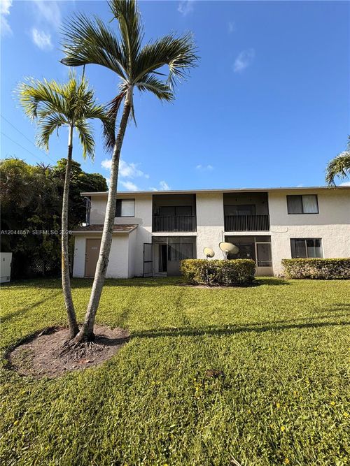 266-266 Nw 60th Ave, Margate, FL, 33063-5182 | Card Image