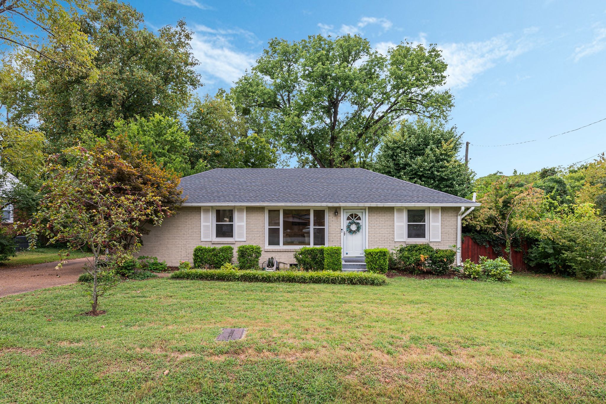 Highcrest Dr, Nashville, TN 37211