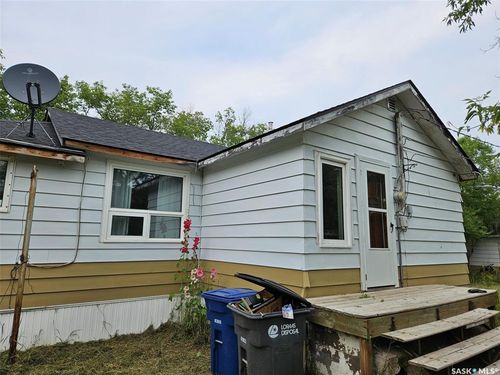 195 Morley St, Kisbey, SK, S0C0E1 | Card Image
