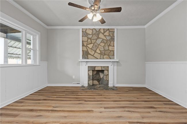 1238 Church Ave, House other with 2 bedrooms, 1 bathrooms and 1 parking in Mc Kees Rocks PA | Image 5