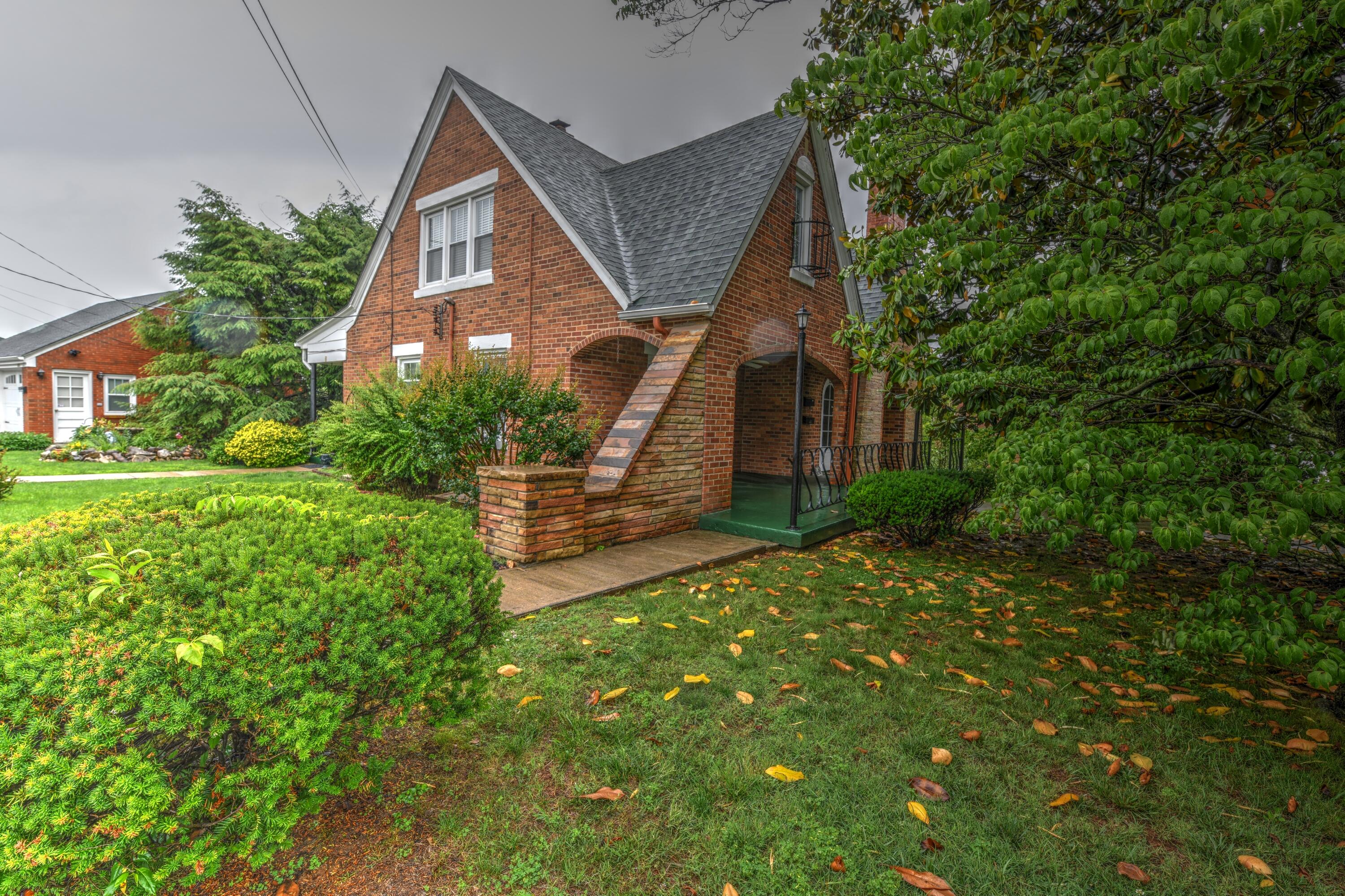 126 CRAWFORD AVE, Somerset, KY 42501