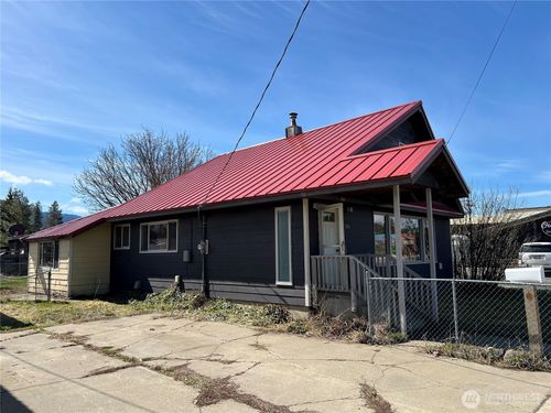 508 E 1st St, Cle Elum, WA, 98922-1256 | Card Image