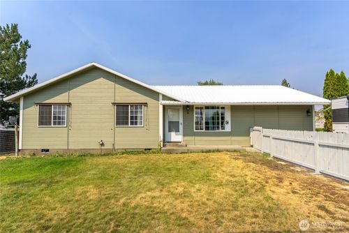 5 Sand Flat Rd, Omak, WA, 98841-9687 | Card Image