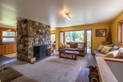 397 Mountain View Road, House other with 5 bedrooms, 4 bathrooms and null parking in Newark VT | Image 3