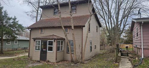132 Elm St, Janesville, IA, 50647-7757 | Card Image