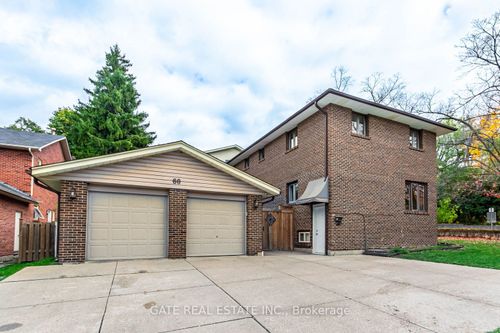60 Scott St, Brampton, ON, L6V1S3 | Card Image