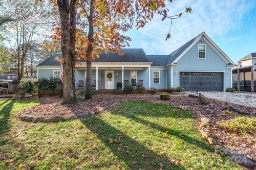 4395 Pine Harbor Drive, Denver, NC, 28037 | Card Image