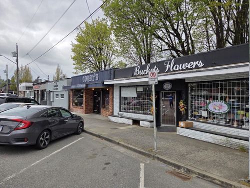 33781 S Fraser Way, Abbotsford, BC, V2S2C3 | Card Image