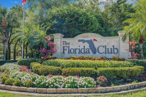 907 Sw Balmoral Trce, Stuart, FL, 34997-4204 | Card Image