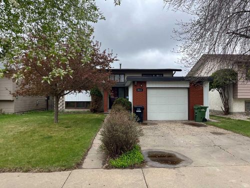 6513 49 Avenue, Camrose, AB, T4V0P6 | Card Image