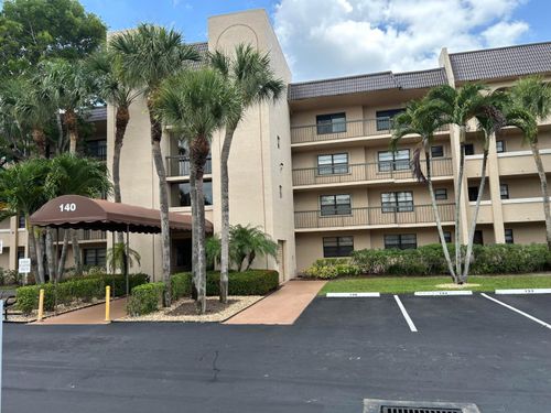 115-140 Lake Nancy Ln, West Palm Beach, FL, 33411-9228 | Card Image