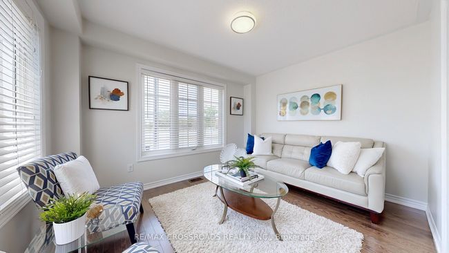 72 Oswell Dr, House other with 4 bedrooms, 3 bathrooms and 2 parking in Ajax ON | Image 5