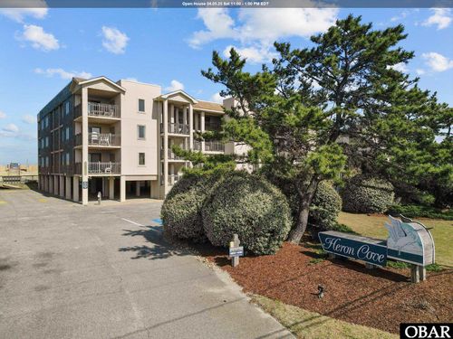5507 S Virginia Dare Trl, Nags Head, NC, 27959-8703 | Card Image