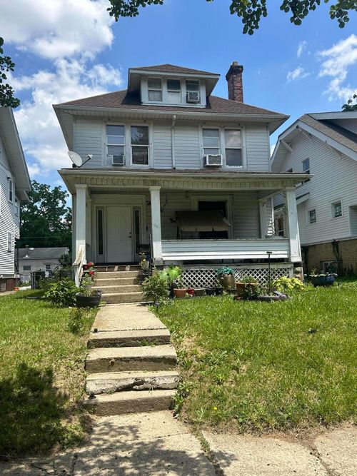 100 Eldon Ave, Columbus, OH, 43204-3703 | Card Image