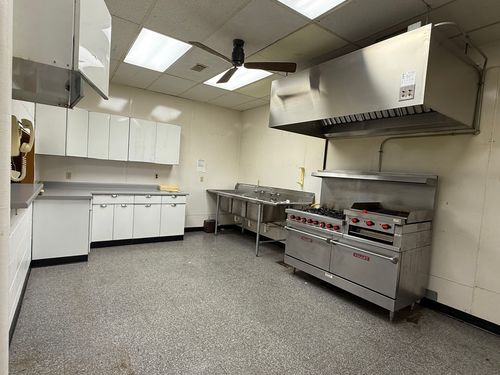 820 Russell Rd, Dekalb, IL, 60115-1626 | Card Image