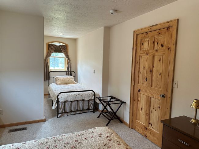 Upper bedroom 1 with bonus space! | Image 40