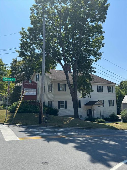 6 Roberts Ave, Rutland, VT, 05701-3190 | Card Image