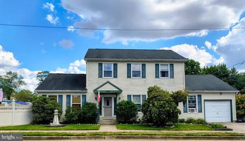 445 Woodbine Ave, WESTVILLE, NJ, 08093-1039 | Card Image