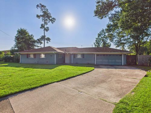 3525 Lazy Ln, Beaumont, TX, 77706-3013 | Card Image