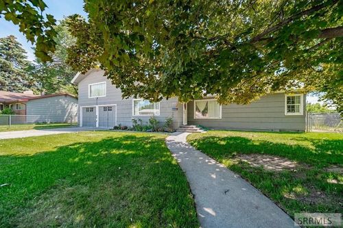 1054 Jefferson Ave, Idaho Falls, ID, 83402-1910 | Card Image