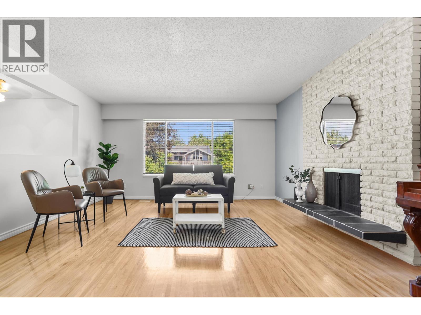 Residential in Maple Ridge 4