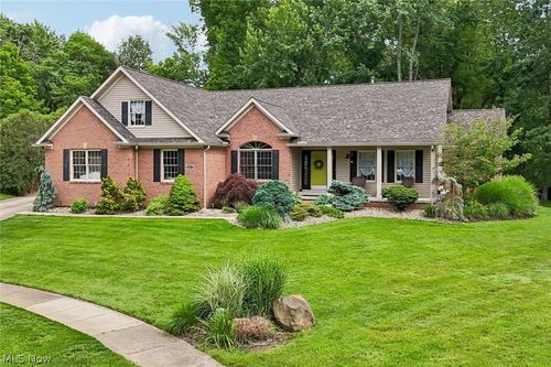 217 Indian Park Dr, Tallmadge, OH, 44278-2506 | Card Image