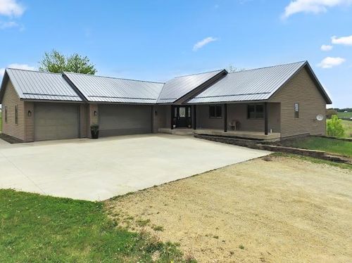 W5493 Center Rd, Monroe, WI, 53566-8835 | Card Image