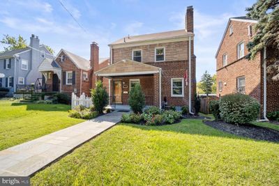 2405 Randolph Street Ne, House other with 3 bedrooms, 2 bathrooms and null parking in WASHINGTON DC | Image 3