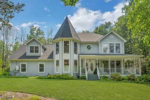 11 Victoria Pines Ln, Lafayette, NJ, 07848-3600 | Card Image