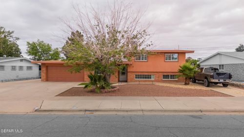 10217 Singapore Ave, El Paso, TX, 79925-5504 | Card Image