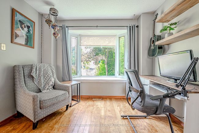 9 Oriole Crt, House other with 3 bedrooms, 2 bathrooms and 4 parking in Barrie ON | Image 9