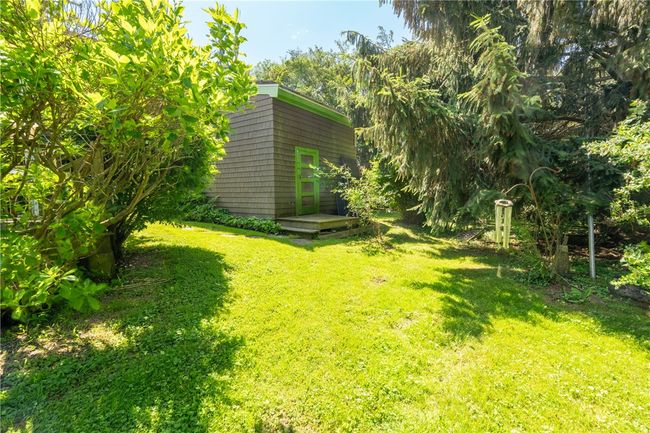 142 Honeyman Ave, Home with 3 bedrooms, 3 bathrooms and 5 parking in Middletown RI | Image 29
