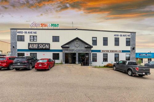 4852 50 Ave Ne, Calgary, AB, T3J4L8 | Card Image